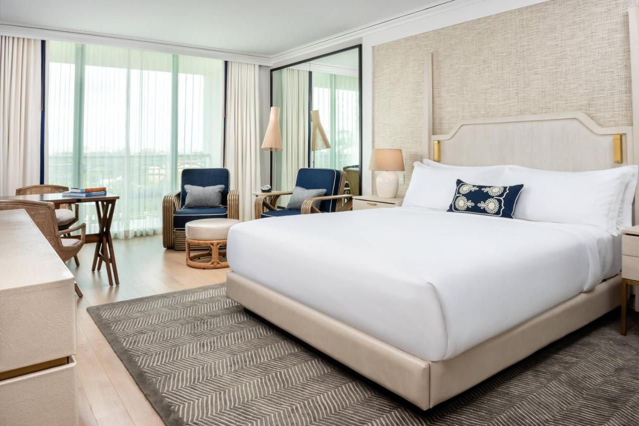 Kamer met Kingisze Bed met Balkon en Uitzicht op de Stad - Hoge Verdieping