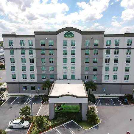 Wingate By Wyndham Miami Airport-3